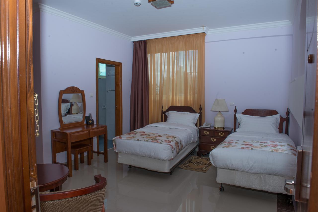 C Fun Addis Hotel Eksteriør billede