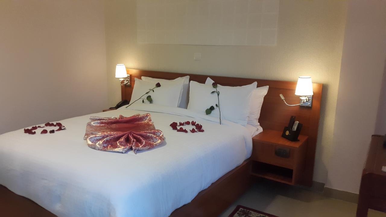 C Fun Addis Hotel Eksteriør billede