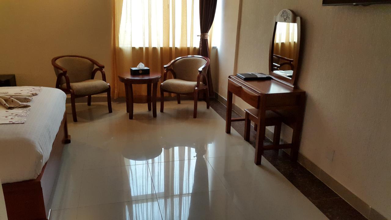 C Fun Addis Hotel Eksteriør billede
