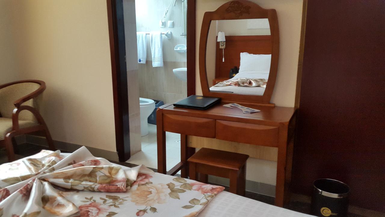 C Fun Addis Hotel Eksteriør billede